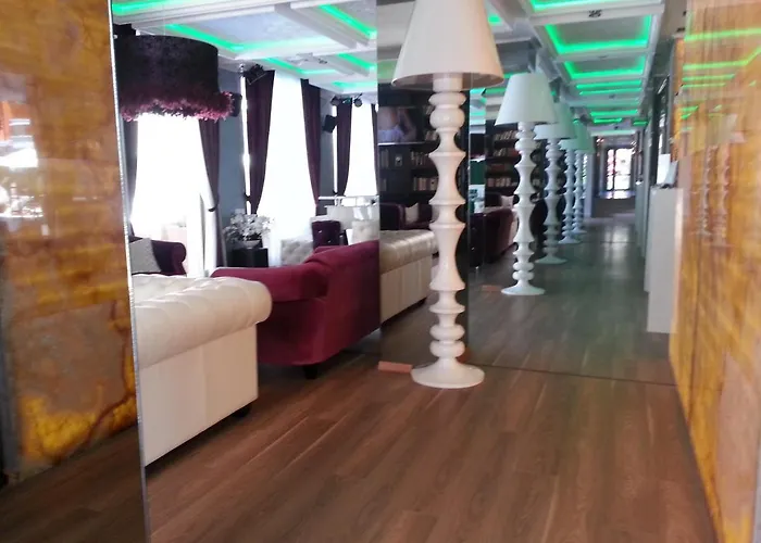 Harmony Palace - Menada Apatments דירה