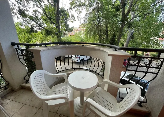 Harmony Palace - Menada Apatments *