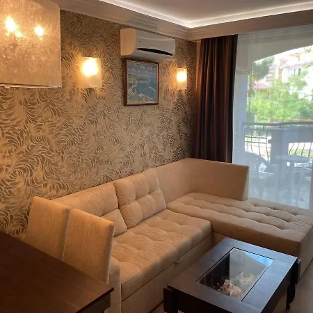 Harmony Palace - Menada Apatments Apartment